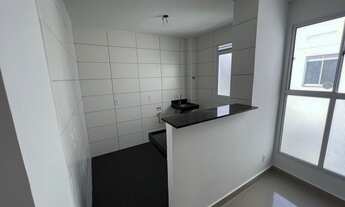 Imagem 6: Apartamento com porcelanato e dois quartos<br>Residencial Algarve MRV - Maranguape 1