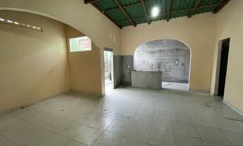 Imagem 4: CASA AMPLA - 02 Quartos SENDO 1 SUÍTE (Próx. VIA NORTE