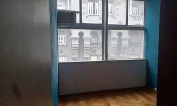 Imagem 2: Prédio localizado na Praia do Flamengo, apartamento 3 qts/com armários, banheiro social, c