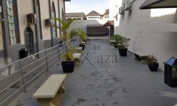 Imagem 7: Centro comercial para venda possui 4000 metros quadrados em Centro - São José dos Campos