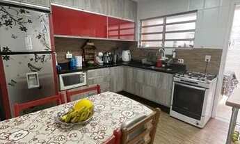 Imagem 3: Casa de Condomínio Mobiliada 2 Quartos, 2 Quintais e Churrasqueira