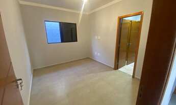 Imagem 4: Casa para venda tem 190 metros quadrados com 3 quartos