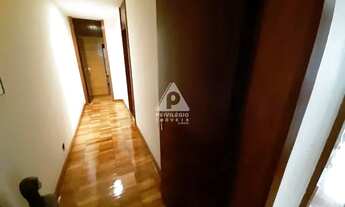 Imagem 9: Maravilhoso apartamento 4 quartos e 2 vagas no Flamengo