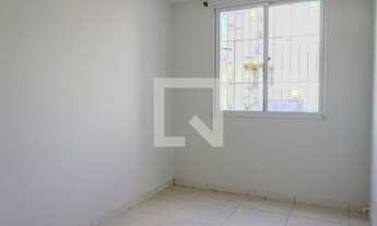 Imagem 2: Apartamento para Aluguel - Olaria, 2 Quartos, 52 m2