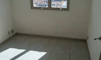 Imagem 5: Alugo aptº. 3 quatros no Bairro Ana Maria do Couto