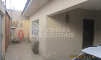 Imagem 2: ** VENDA JUDICIAL *** Casa com 96m²,3 quartos + Edícula em Vila Nicácio - Franca - SP