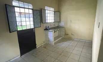 Imagem 7: Flores com. 2 quartos e quintal | Só a Vista