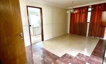 Imagem 5: Casa com 05 quartos em Goiânia-GO