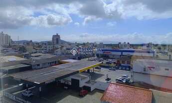 Imagem 6: Apartamento com vista para o mar no Centro de Palhoça