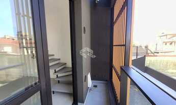 Imagem: Loft duplex novo com 1 dormitórios sendo