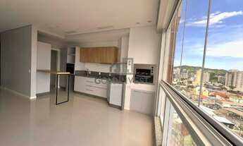 Imagem 5: Apartamento semi-mobiliado com 3 suites, 2 vagas de garagem