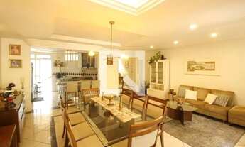 Imagem 2: Casa à Venda - Santa Lúcia, 4 Quartos, 268 m2