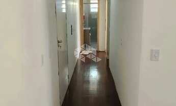 Imagem 5: Apartamento Amplo e Reformado à Venda no Bairro Menino Deus - Porto Alegre