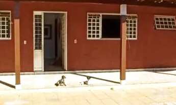 Imagem 2: Casa à venda em Londrina, Vila Brasil, com 4 quartos, com 193.4 m²