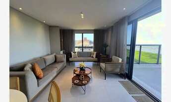 Imagem 3: Cobertura linear com 162M2 mobiliada para venda pé na areia na praia de Intermares