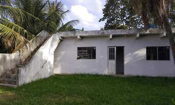 Imagem: Casa recém construída,toda na laje e com