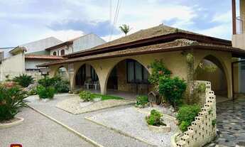 Imagem 2: Casa 4 dormitórios com excelente terreno