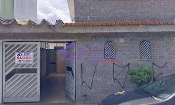 Imagem 2: Ótimo Sobrado com 3 dormitórios, 01 vaga, próximo a comércios em geral para alugar de 90 m