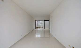 Imagem 3: Sobrado em condomínio a venda com 137m² com 3 quartos em Santa Felicidade - Curitiba - PR