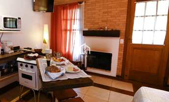 Imagem 7: Casa com 5 Suítes no Alto da Boa Vista em Campos do Jordão