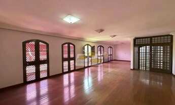 Imagem 4: Casa com 4 dormitórios à venda, 419 m² por R$ 1.600.000,00 - Mercês - Uberaba/MG