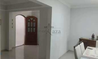 Imagem 4: Oportunidade - Casa - Vista Verde - 3 Dormitórios - 250m²