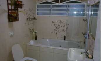 Imagem 2: Chacara com 700 m2 construídos, piscina só 800 mil reais