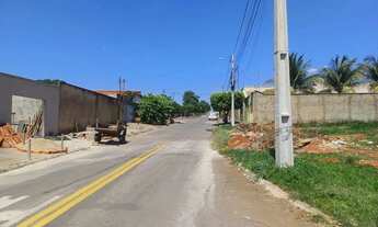 Imagem 4: Térrea para venda possui 200 metros quadrados com 3 quartos em Setor Cristina II - Trindad