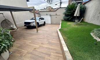 Imagem 7: Casa com 4 quartos para alugar em Contagem