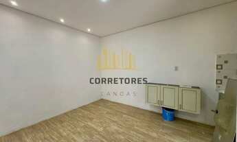 Imagem 3: Casa com 2 dormitorios para alugar no bairro Harmonia em Canoas