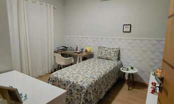 Imagem 7: Sobrado em Condomínio com 3 suítes, móveis planejados e ar condicionado. Gourmet