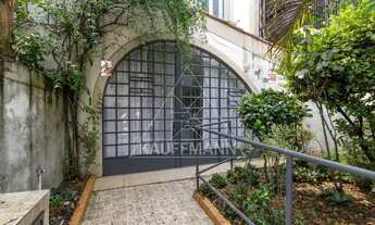 Imagem: Casa à Venda em Perdizes - 4 Dormitórios