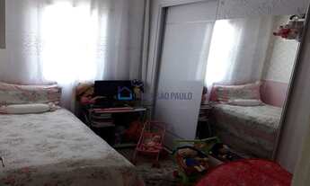 Imagem 6: Apartamento com planejados e sacada envidraçada