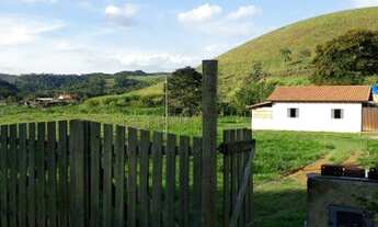 Imagem 2: Casa Linear 02 Dormitórios à venda por R$ 150.000 - Monte Verde - Juiz de Fora/MG