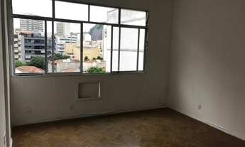 Imagem 4: Apartamento para venda tem 63 metros quadrados com 2 quartos em Tijuca - Rio de Janeiro