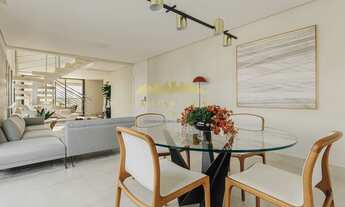 Imagem: Apartamento duplex Tokaii Residence, agua