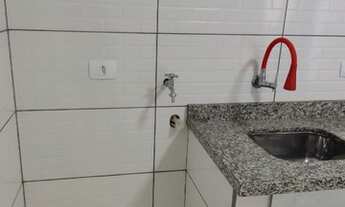 Imagem 2: Casa para aluguel tem 40 metros quadrados com 1 quarto em Parque Maria Helena - São Paulo