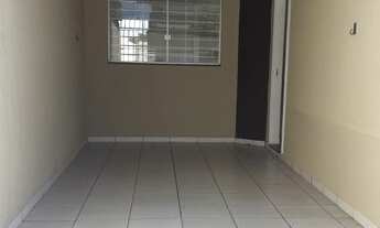 Imagem 3: Casa para venda possui 100 metros quadrados com 3 quartos em Parque das Flores - Goiânia