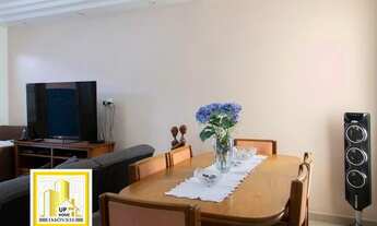 Imagem 5: Belíssima Casa de 3 aconchegantes dormitórios + Closet + Varanda + Churrasqueira + 2 Vagas