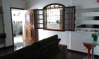 Imagem 2: Casa para venda tem 173 metros quadrados com 3 quartos em Vila Canaã - Ibirité - MG