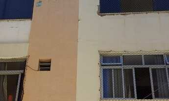 Imagem 2: Apartamento amplo 100m², sendo 3/4 uma suíte, garagem, precisa reforma