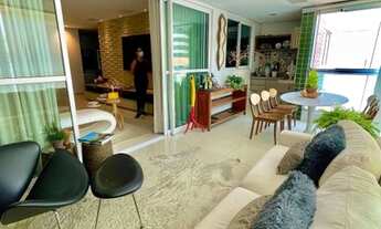 Imagem 4: Apartamento para venda possui 218 metros quadrados com 4 quartos em Ponta Verde