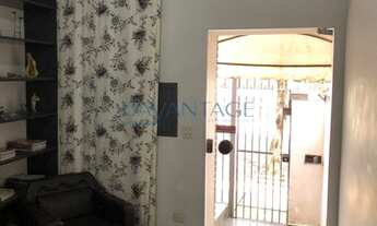 Imagem 2: Belíssima Casa comercial ou residencial à venda, 229 m2, 4 salas, 4 vagas, bem localizada