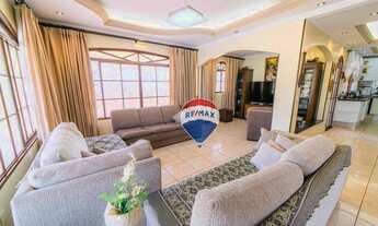 Imagem 4: Casa SMPW 27 beira da pista