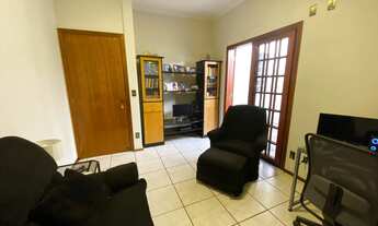 Imagem 6: Portal Do Paraiso I - 405 m² - 4 Quartos - 2 Suítes - 4 Vagas - Piscina