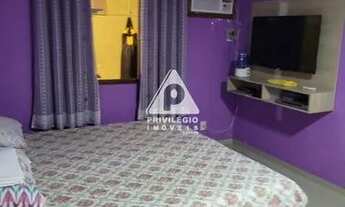 Imagem 6: Casa espetacular em Bangu com 268 m² construída com piscina e terraço de 149 m²