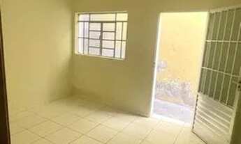 Imagem 1: Aluga-se casa Casa com 2 dormitórios