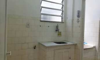 Imagem 7: Apartamento para venda tem 50 metros quadrados com 2 quartos em Laranjeiras - Rio de Janei