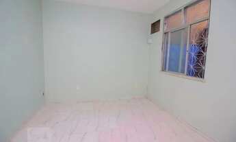 Imagem 7: Casa para Aluguel - Meier, 2 Quartos, 78 m2