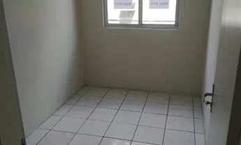 Imagem 3: Apartamento c/ 2 dormitórios para alugar, por R$ 750,00/mês- Tabapuá - Caucaia/CE